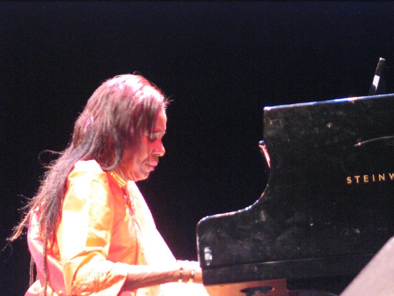Alice Coltrane at the piano on stage in Meylan, France, 2006
